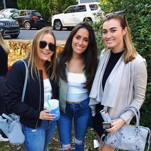 Meet your Posher, Alexandra